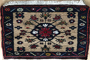 Halı çanta